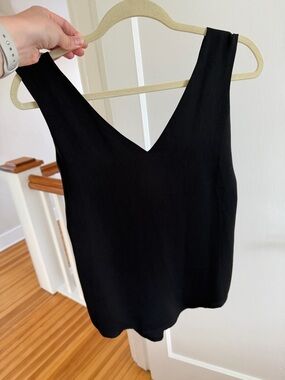 Never Worn Naked Zebra Black V-Neck Sleeveless Tank / Blouse / Elegant